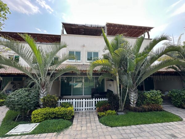 PRECIOSA CASA en EMILIANO ZAPATA A 3 min del Téc de Monterrey - Image 22