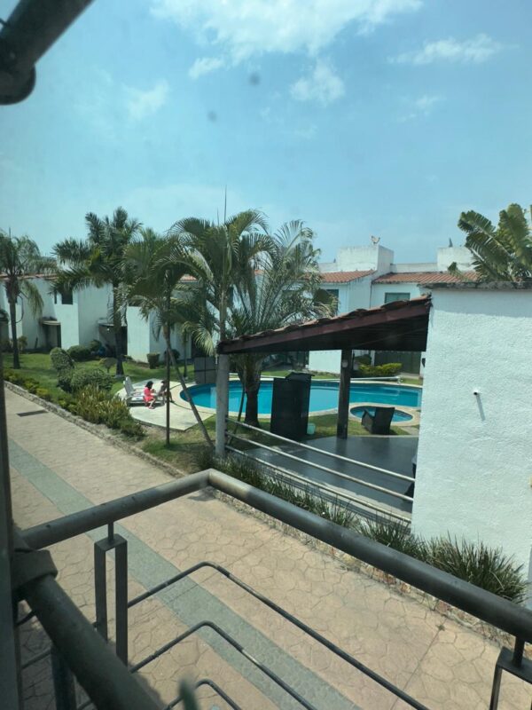 CASA EN VENTA en FRACCIONAMIENTO EL PALMAR EMILIANO ZAPATA con ALBERCA, PALAPA, JARDÍN - Image 8
