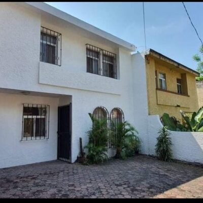 Amplia y Hermosa Casa en Venta en Lomas de la Selva